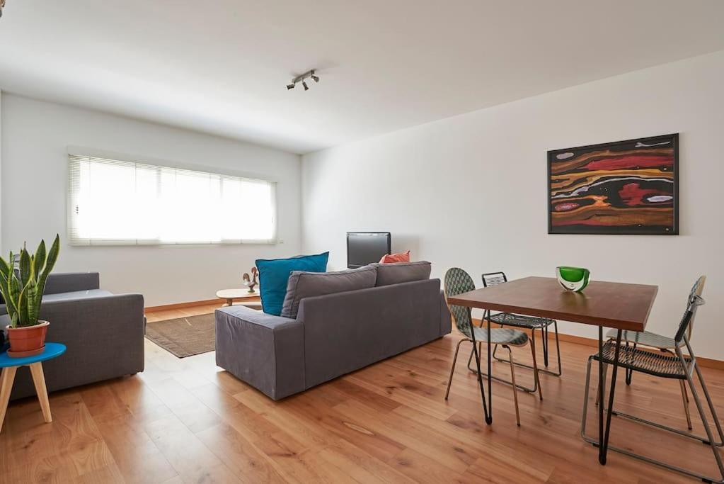 Modern Apartment In Parque Das Nacoes Лиссабон Экстерьер фото