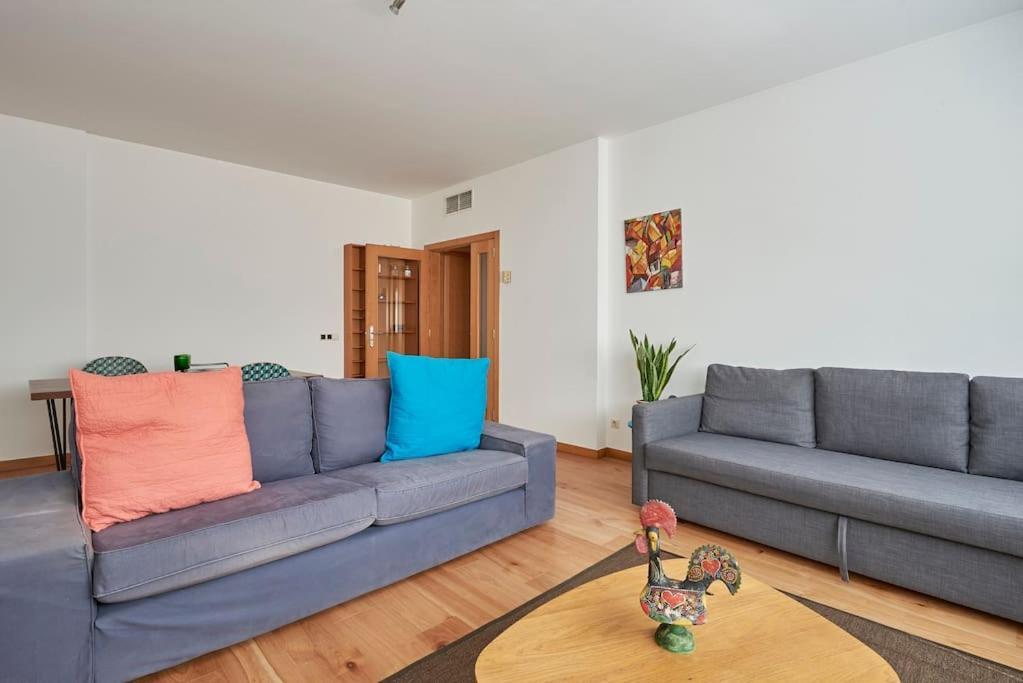 Modern Apartment In Parque Das Nacoes Лиссабон Экстерьер фото